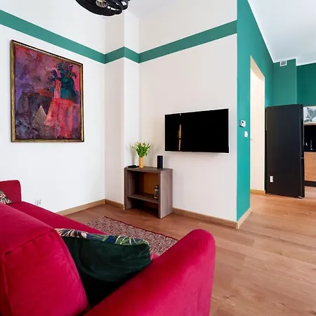 Inspirujacy - Z Prywatnym Monitorowanym Parkingiem - 4 Osobowy - Space *