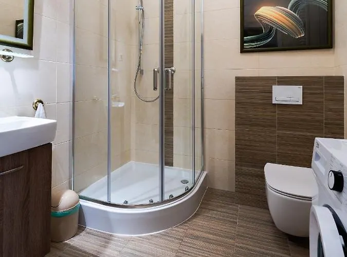 Inspirujacy - Z Prywatnym Monitorowanym Parkingiem - 4 Osobowy - Space Lejlighed *