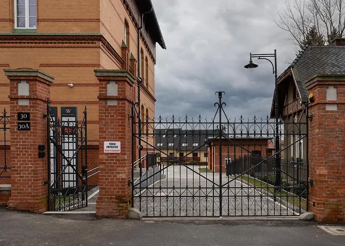 Lejlighed Inspirujacy - Z Prywatnym Monitorowanym Parkingiem - 4 Osobowy - Space *